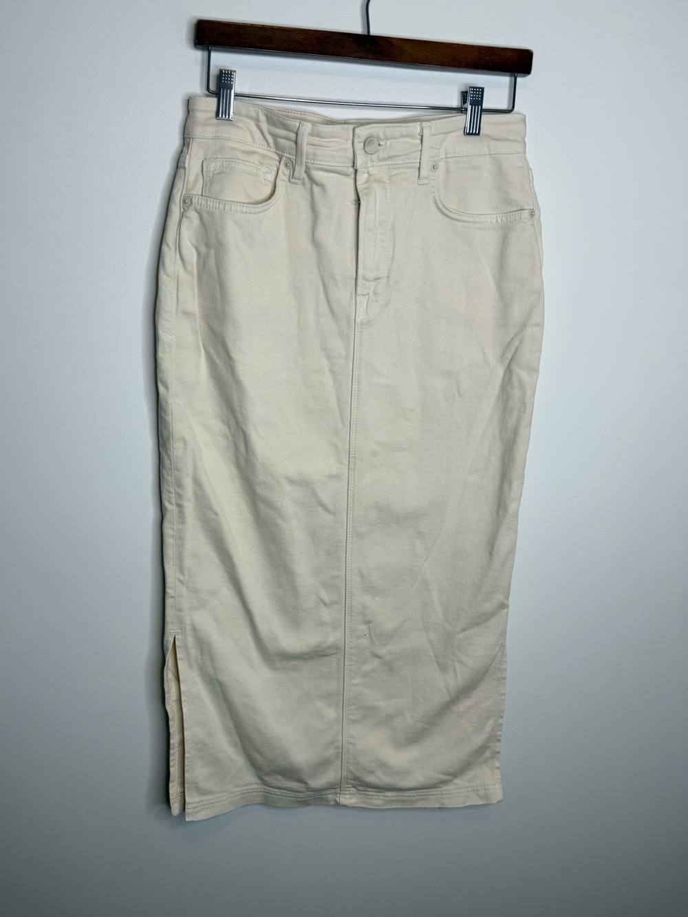 Good American cream midi denim skirt size 6/28